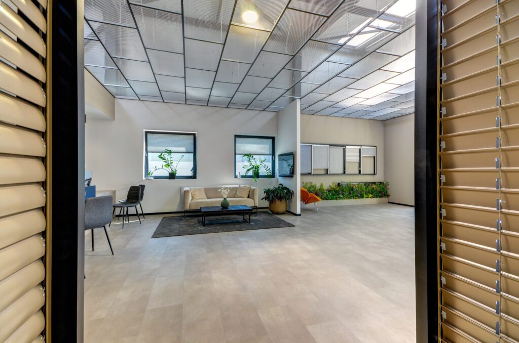 DSC_1715_6_7-1-scaled-2